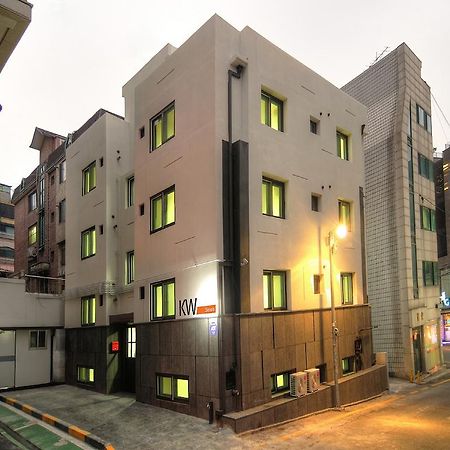 Hostel Kw Sinsa Seul Exterior foto