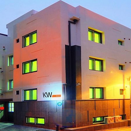 Hostel Kw Sinsa Seul Exterior foto